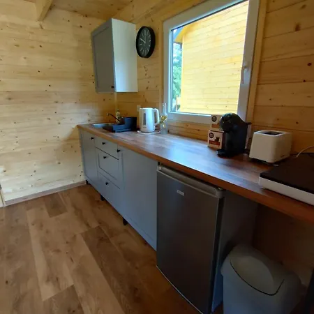 Sudecka Wiata-domki * グウシツァ