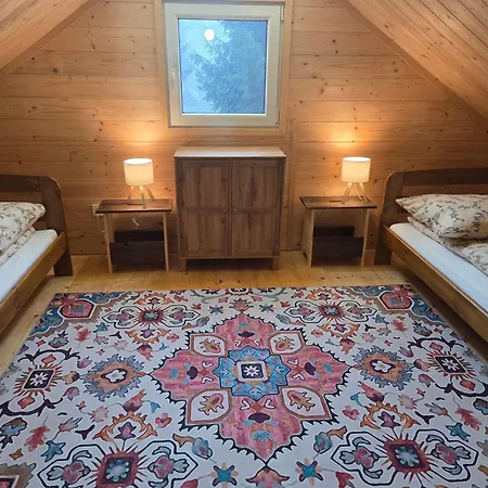 بيت للعطل Sudecka Wiata-domki غووشيتسا