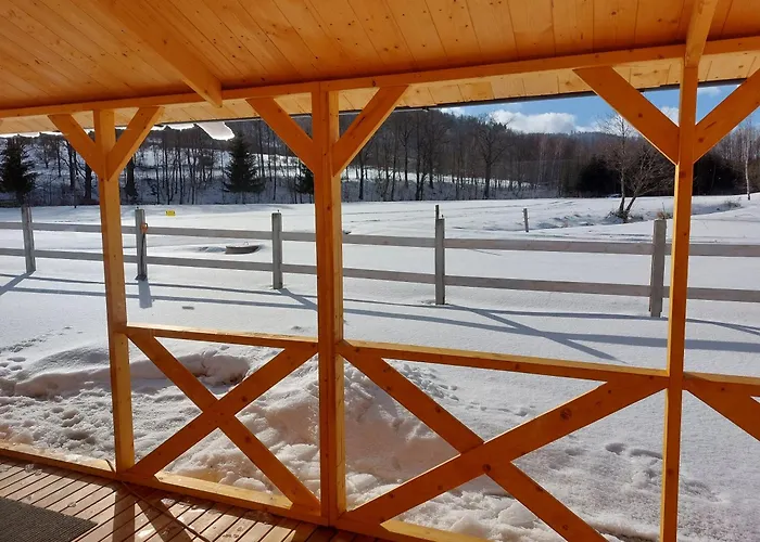 بيت للعطل Sudecka Wiata-domki غووشيتسا